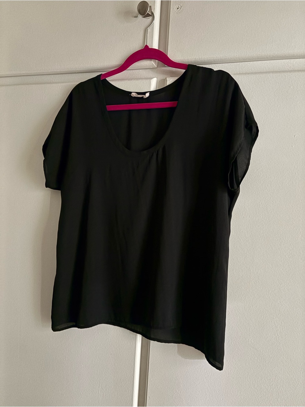 Lush Black Scoop Neck Short Sleeve Top